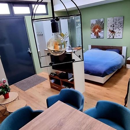Inntermezzo Almere Luaran gambar