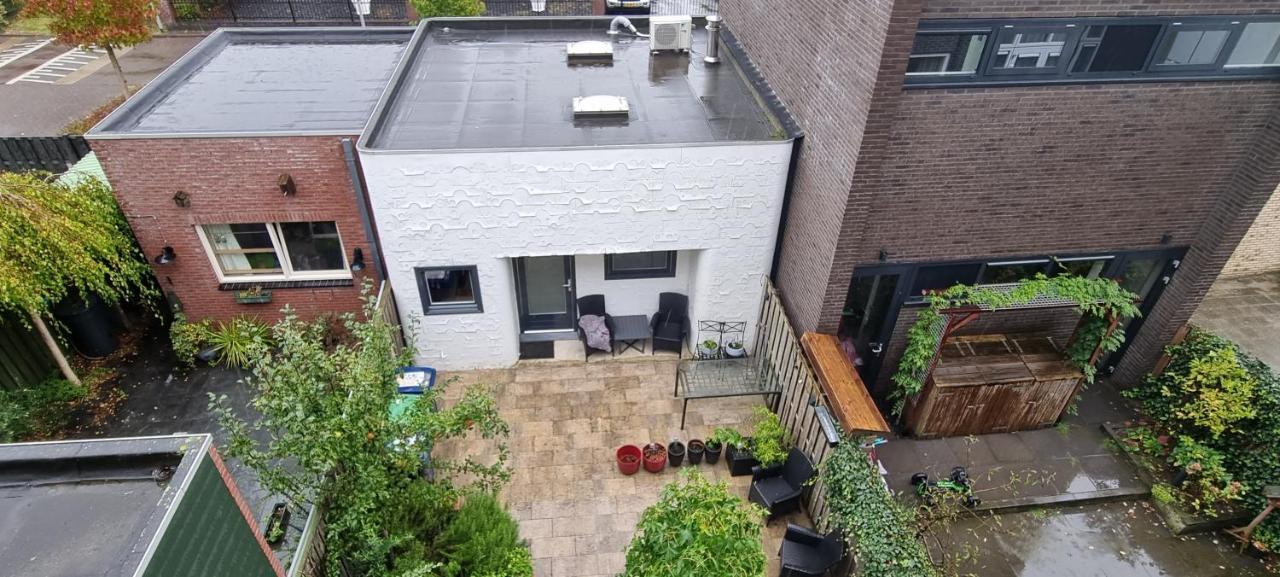 Inntermezzo Almere Luaran gambar