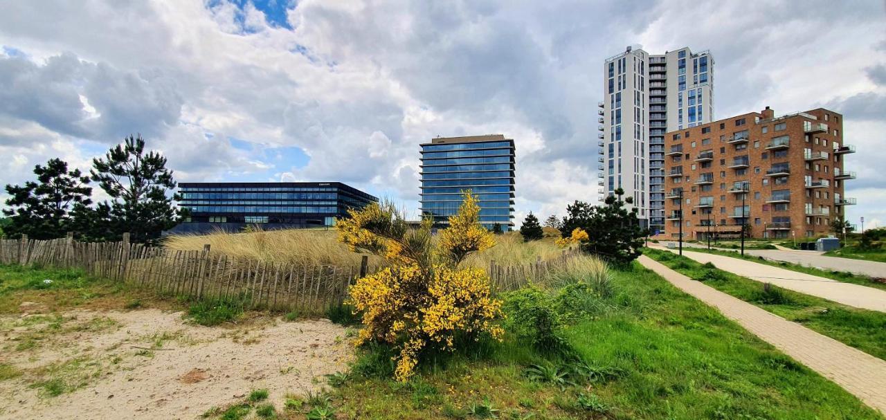 Inntermezzo Almere Luaran gambar
