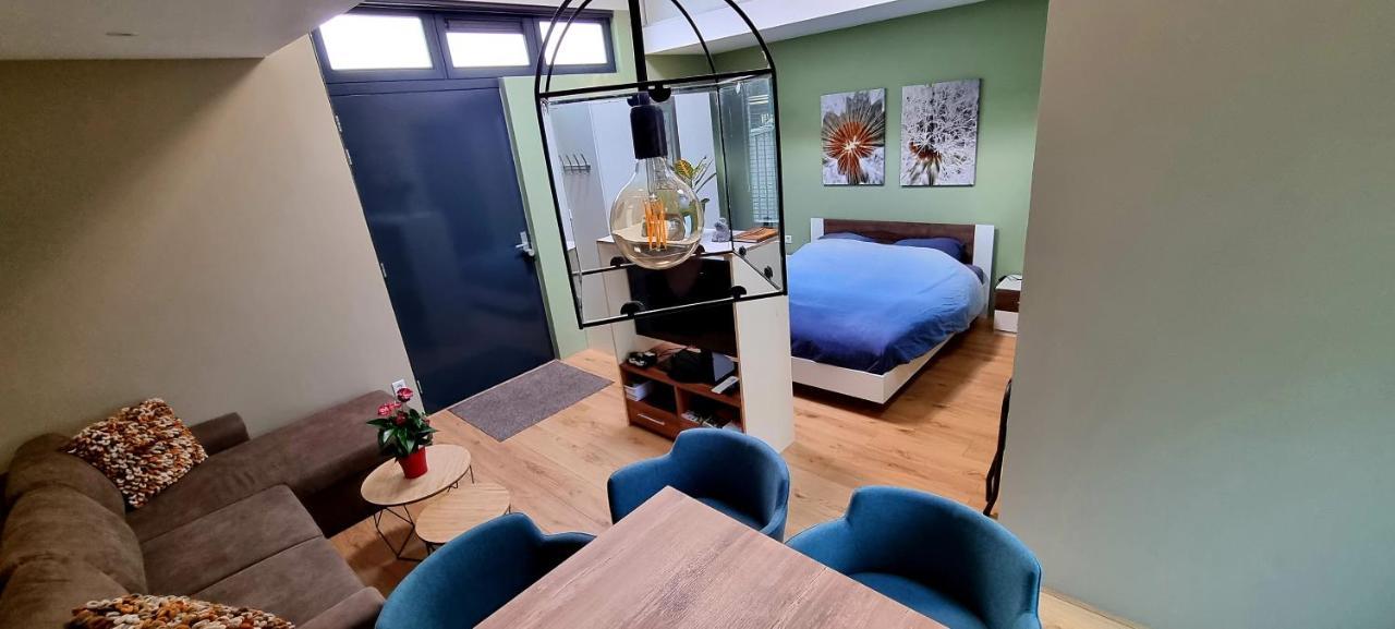 Inntermezzo Almere Luaran gambar